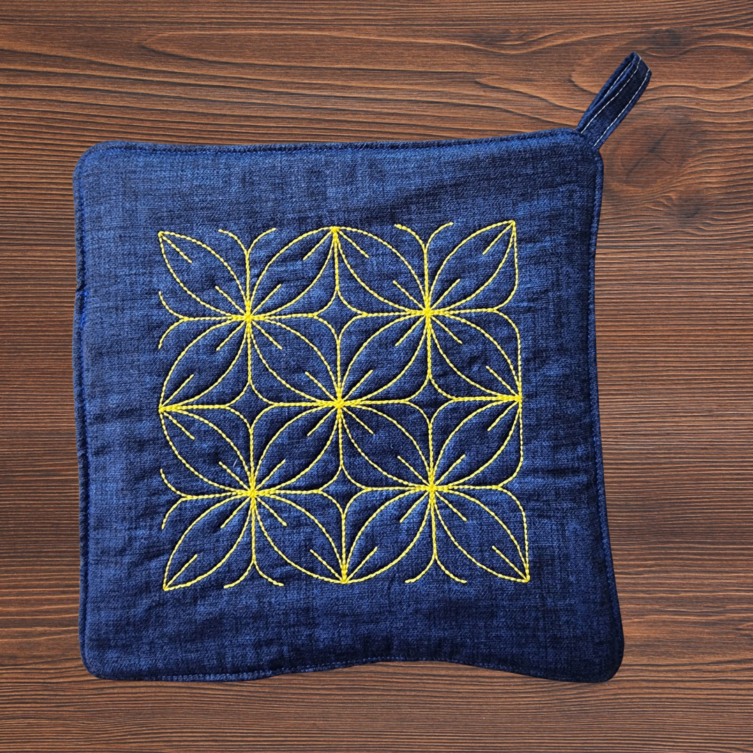 Embroidered Chicken Pot Holder